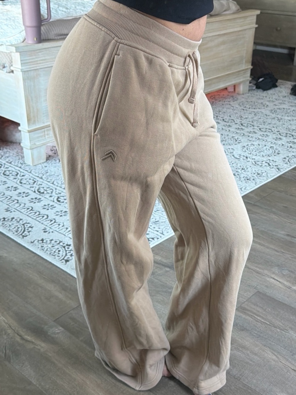 ONER Active Logo Tan Womens Relaxed Sweatpants